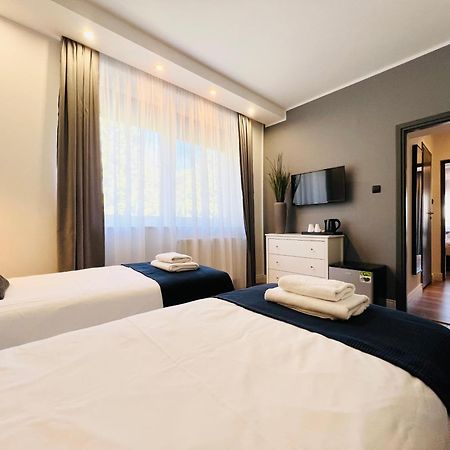Apartamenty Deluxe-Blisko Plazy-Kuchnia,Parking-Grupa Hotelowa Plazowelove (Adults Only) Криниця-Морська Екстер'єр фото