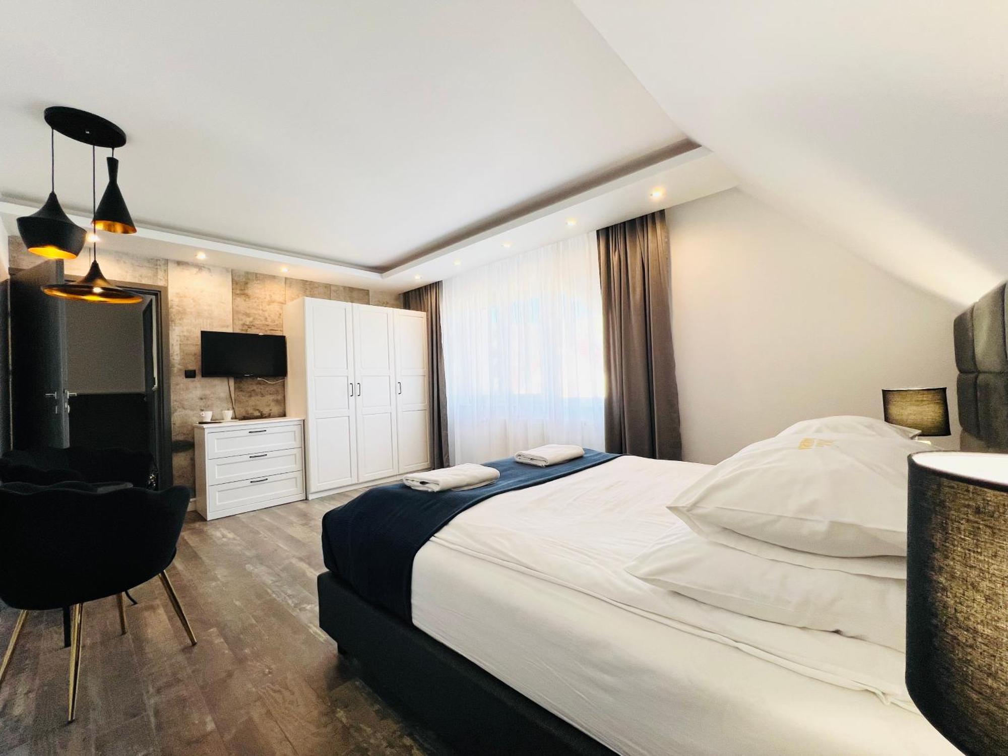 Apartamenty Deluxe-Blisko Plazy-Kuchnia,Parking-Grupa Hotelowa Plazowelove (Adults Only) Криниця-Морська Екстер'єр фото