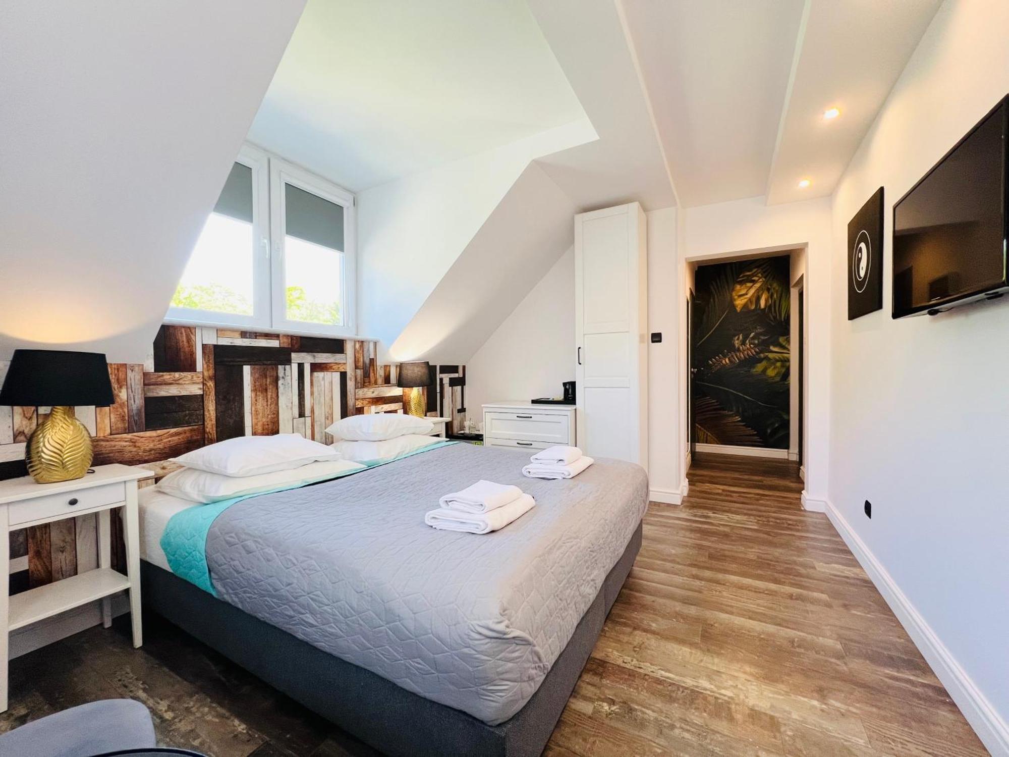 Apartamenty Deluxe-Blisko Plazy-Kuchnia,Parking-Grupa Hotelowa Plazowelove (Adults Only) Криниця-Морська Екстер'єр фото